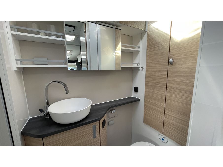 Hobby Optima De Luxe T70 E